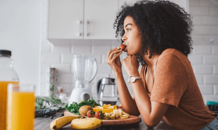 Creating a Healthier Lifestyle: Tips for Eating Exercising and Relaxing