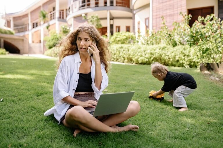 freelance career opportunities available