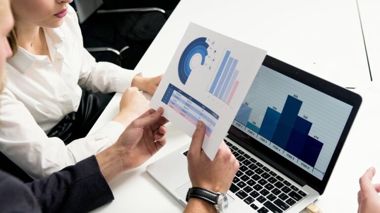 smart financial investments 2023